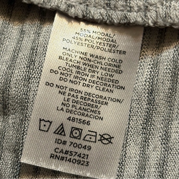 LOFT Relaxed Gray Ribbed Long Sleeve Blouse size M - Picture 9 of 9